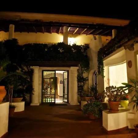 Gattopardo Park فندق ليباري