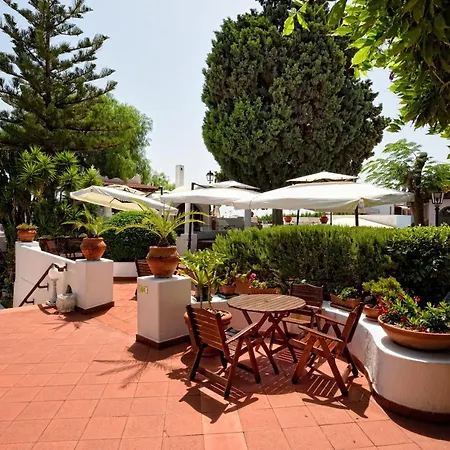 فندق Gattopardo Park ليباري