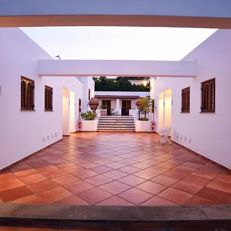 Gattopardo Park فندق